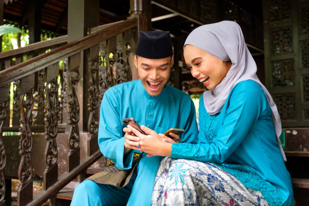 Dating / dating sites / online dating / mencari jodoh / jodoh / islam jodoh / jodohislam / soulmate / tinder / tantan / tinder / bumble